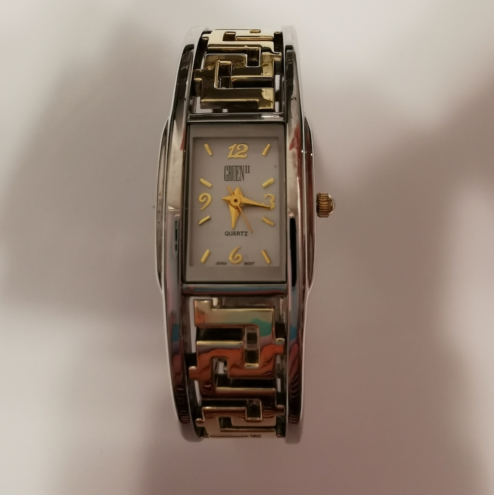 Gruen II Two Tone Gold And Silver Bangle Bracelet Watch Working Battery Watch
